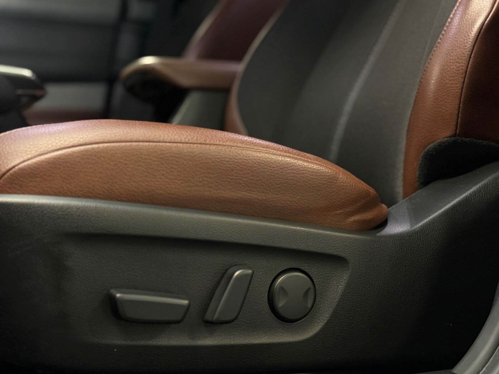 Grå Mazda MX-30 fra 2021