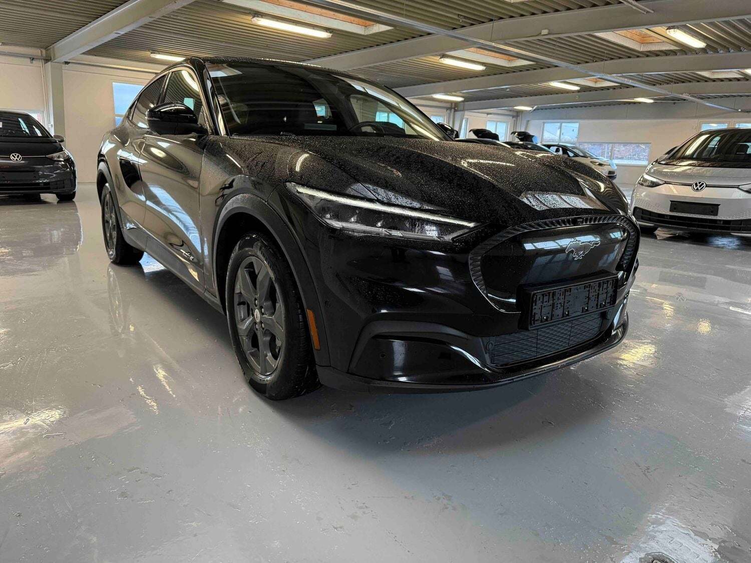 Ford Mustang Mach-E 70 Standard Range