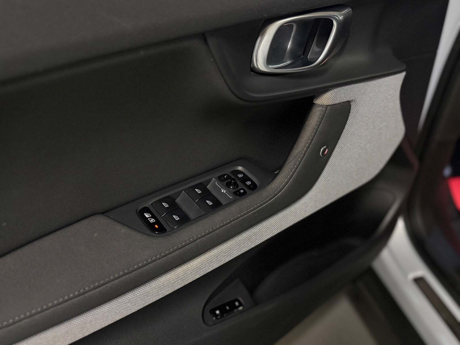 Hvid Polestar 2 fra 2022