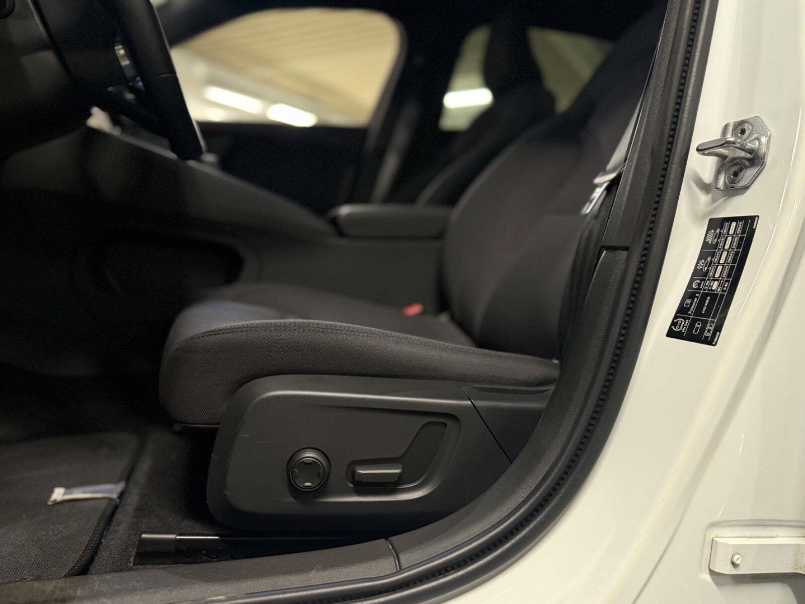 Hvid Polestar 2 fra 2021