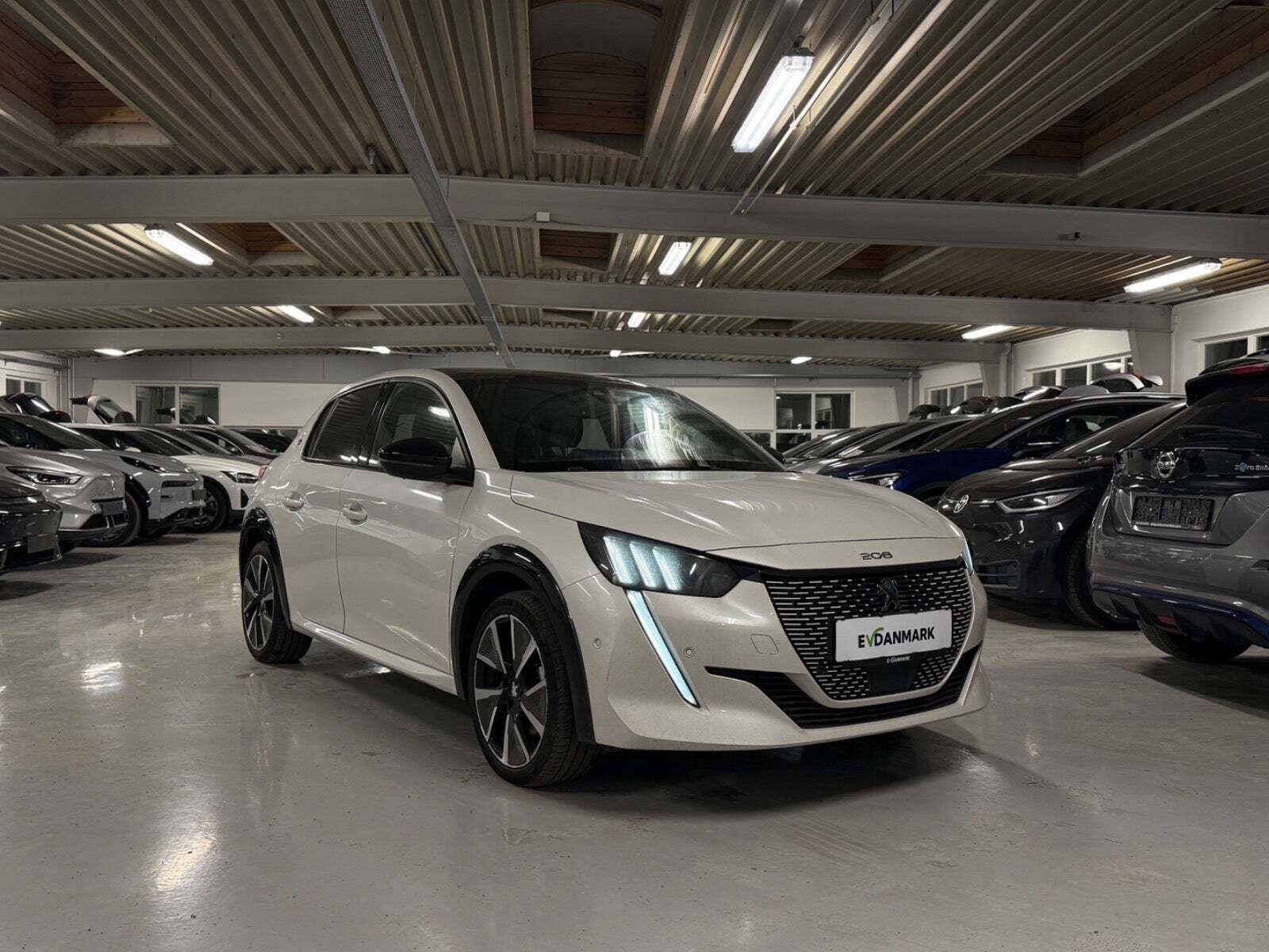 Peugeot e-208 50 GT Line