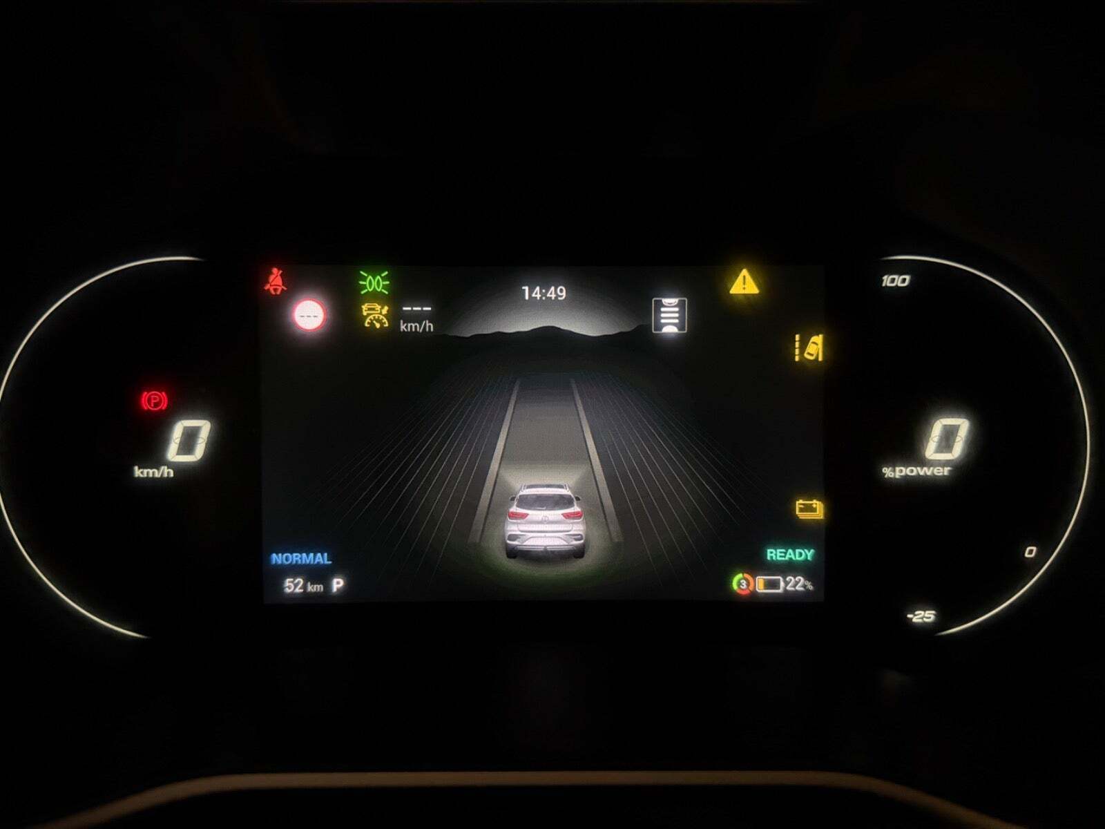 Sølv MG ZS fra 2022