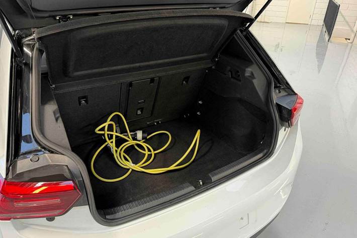 Hvid VW ID.3 fra 2021