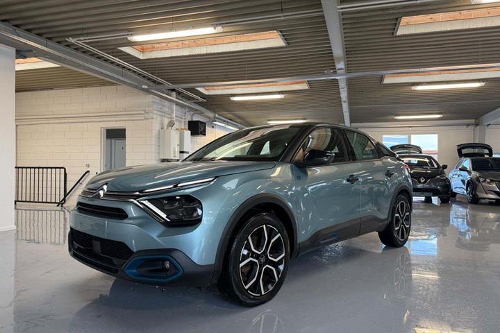 Blå Citroën ë-C4 fra 2022