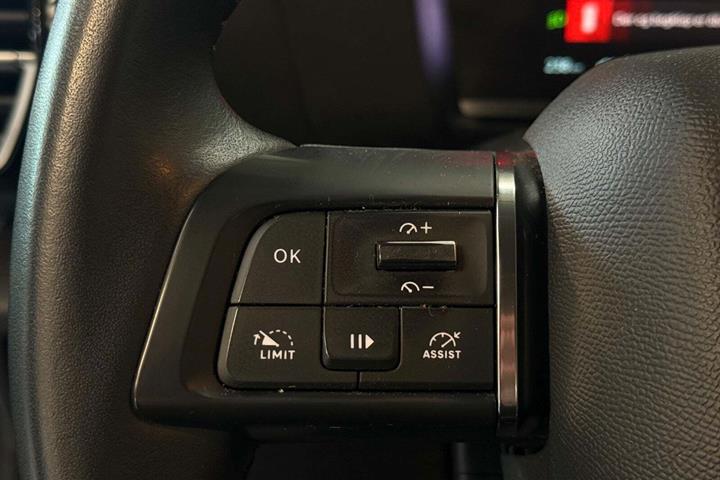 Blå Citroën ë-C4 fra 2022