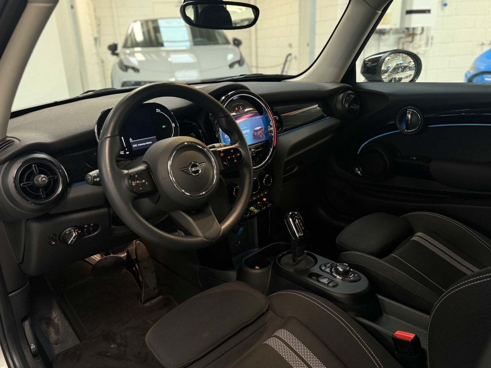 Mini Cooper SE Essential