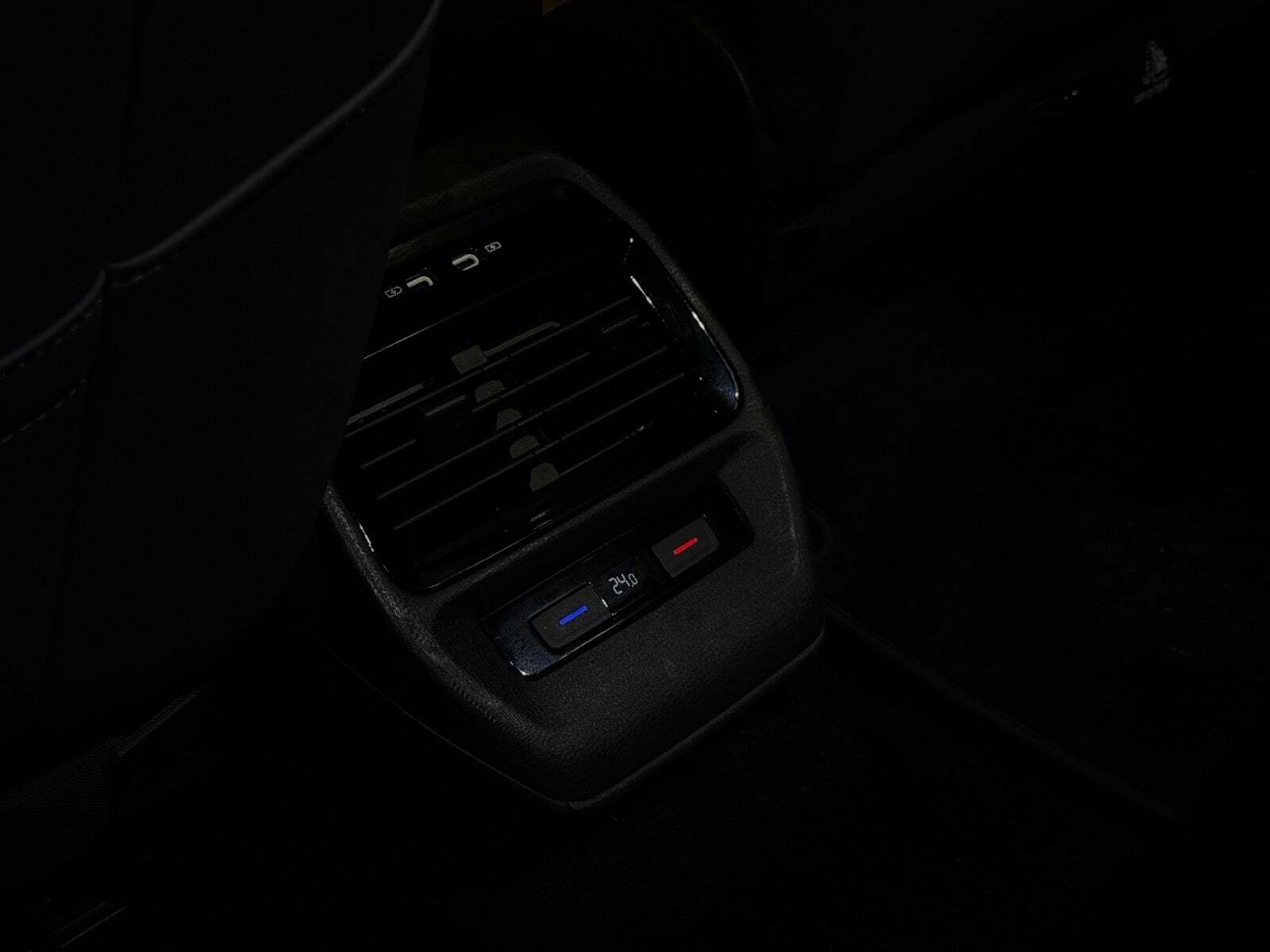 Blå VW ID.4 fra 2021