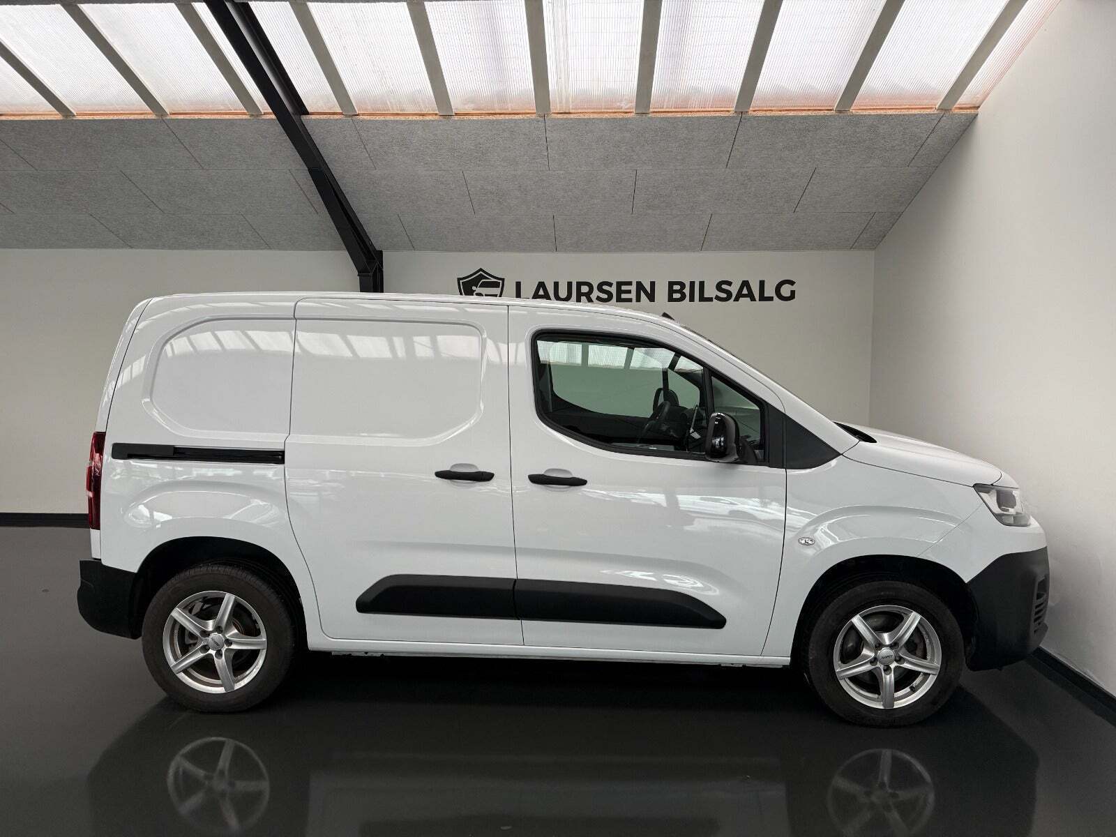 Citroën Berlingo 1,5 BlueHDi 130 L1 FlexLine EAT8 Van