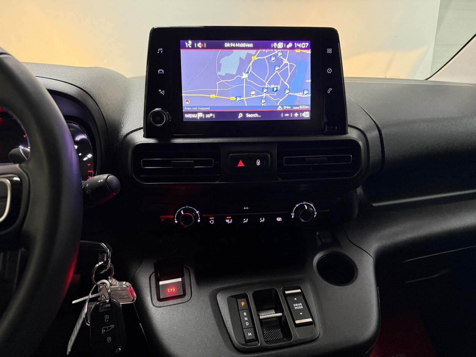 Hvid Citroën Berlingo fra 2024