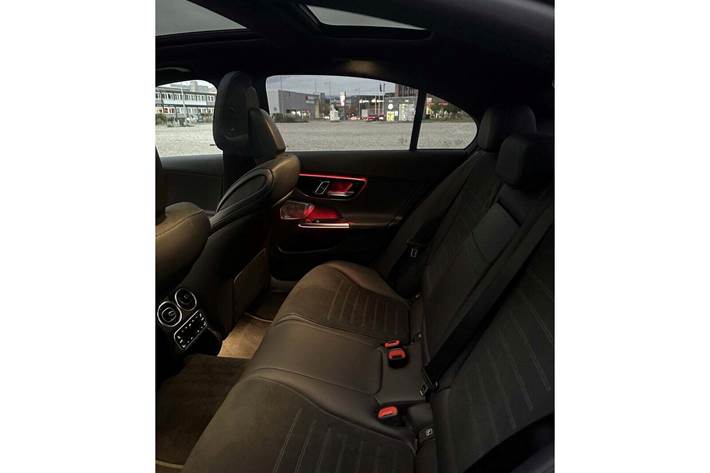 undefined Mercedes C300 e fra 2023