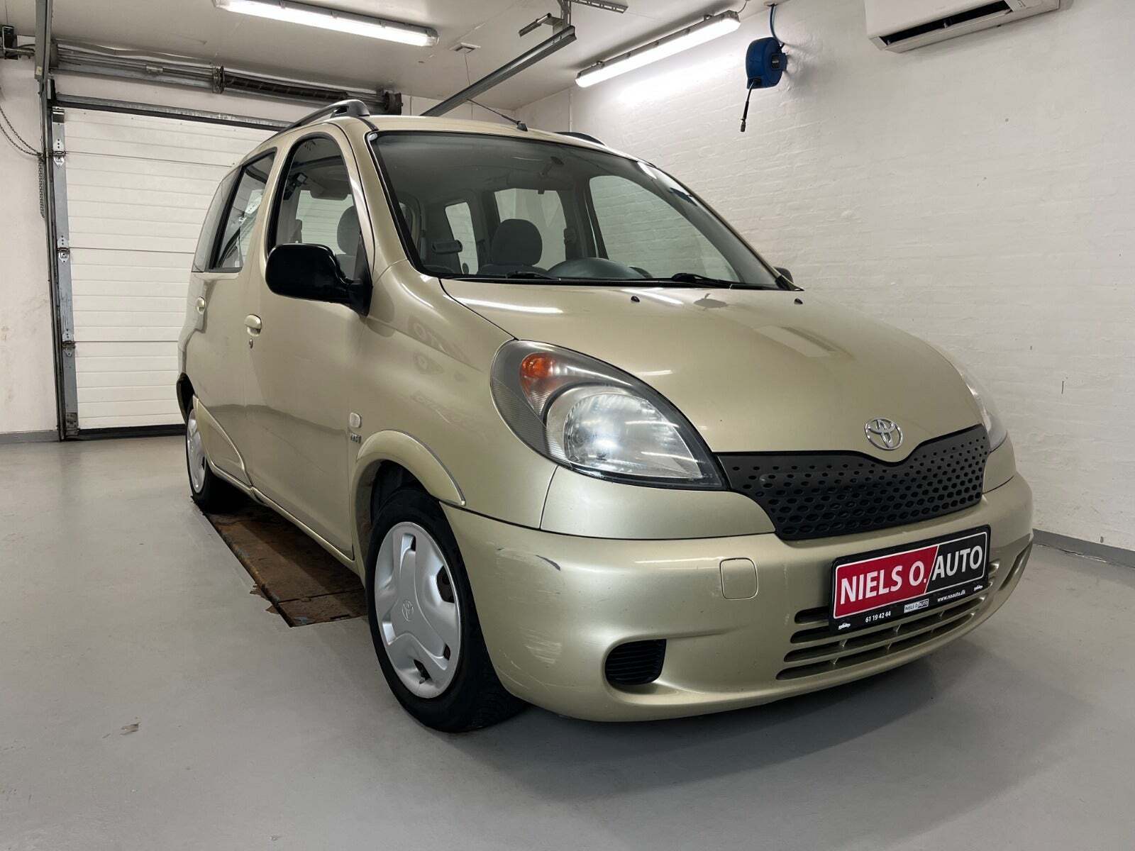 Toyota Yaris Verso 1,3 VVT-i Sol aut.