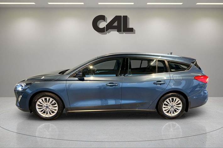 Blå Ford Focus fra 2019