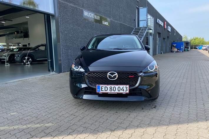 Sort Mazda 2 fra 2024