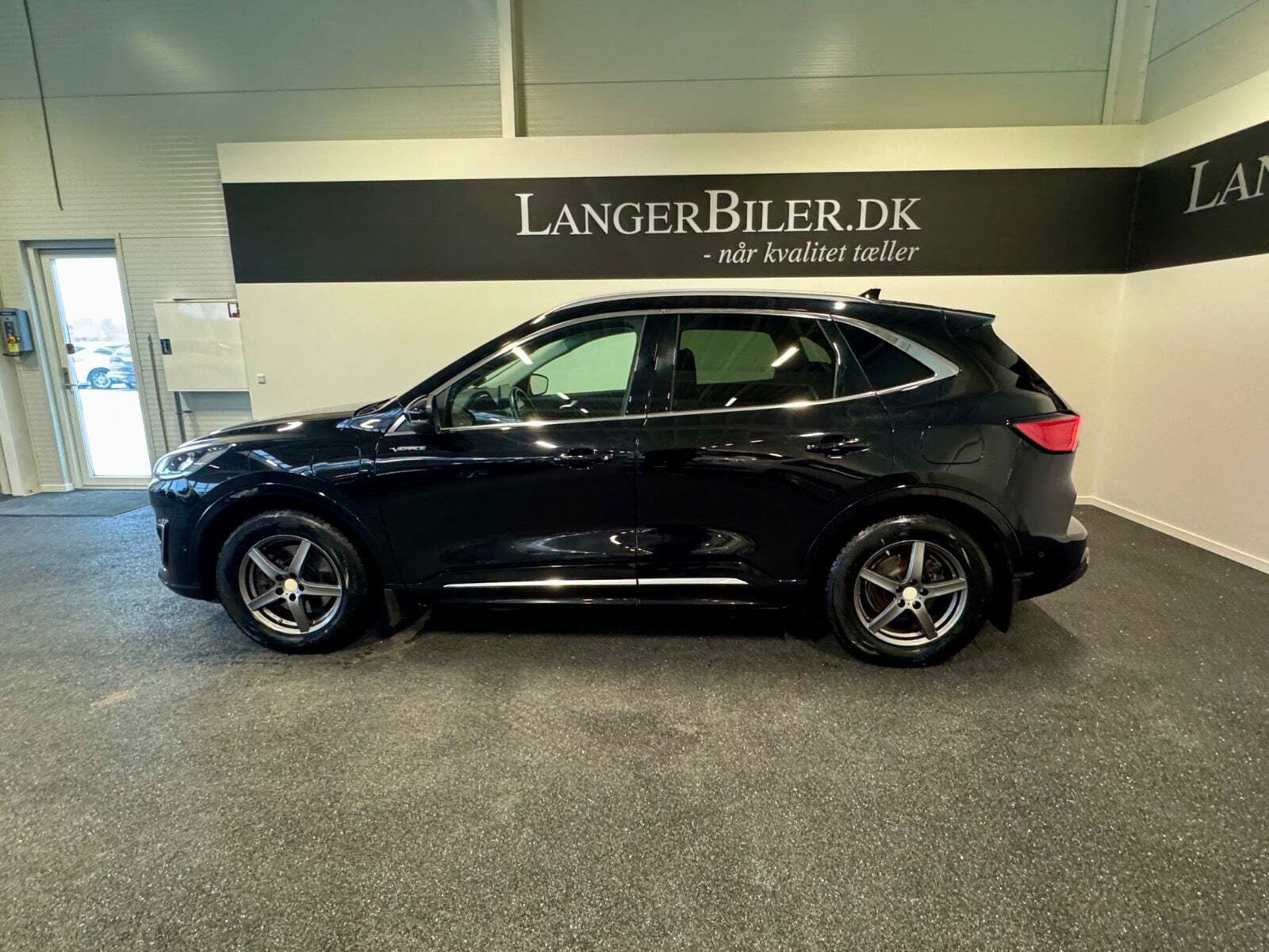 Ford Kuga 2,5 PHEV Vignale CVT