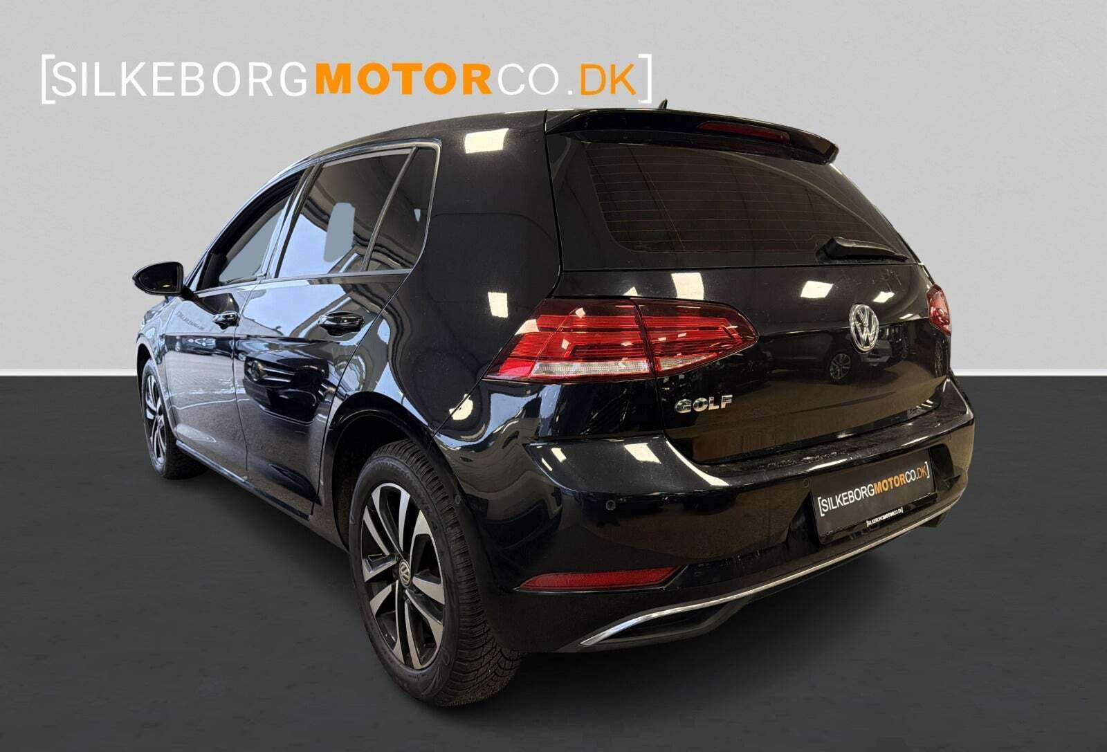 Sort VW Golf VII fra 2019