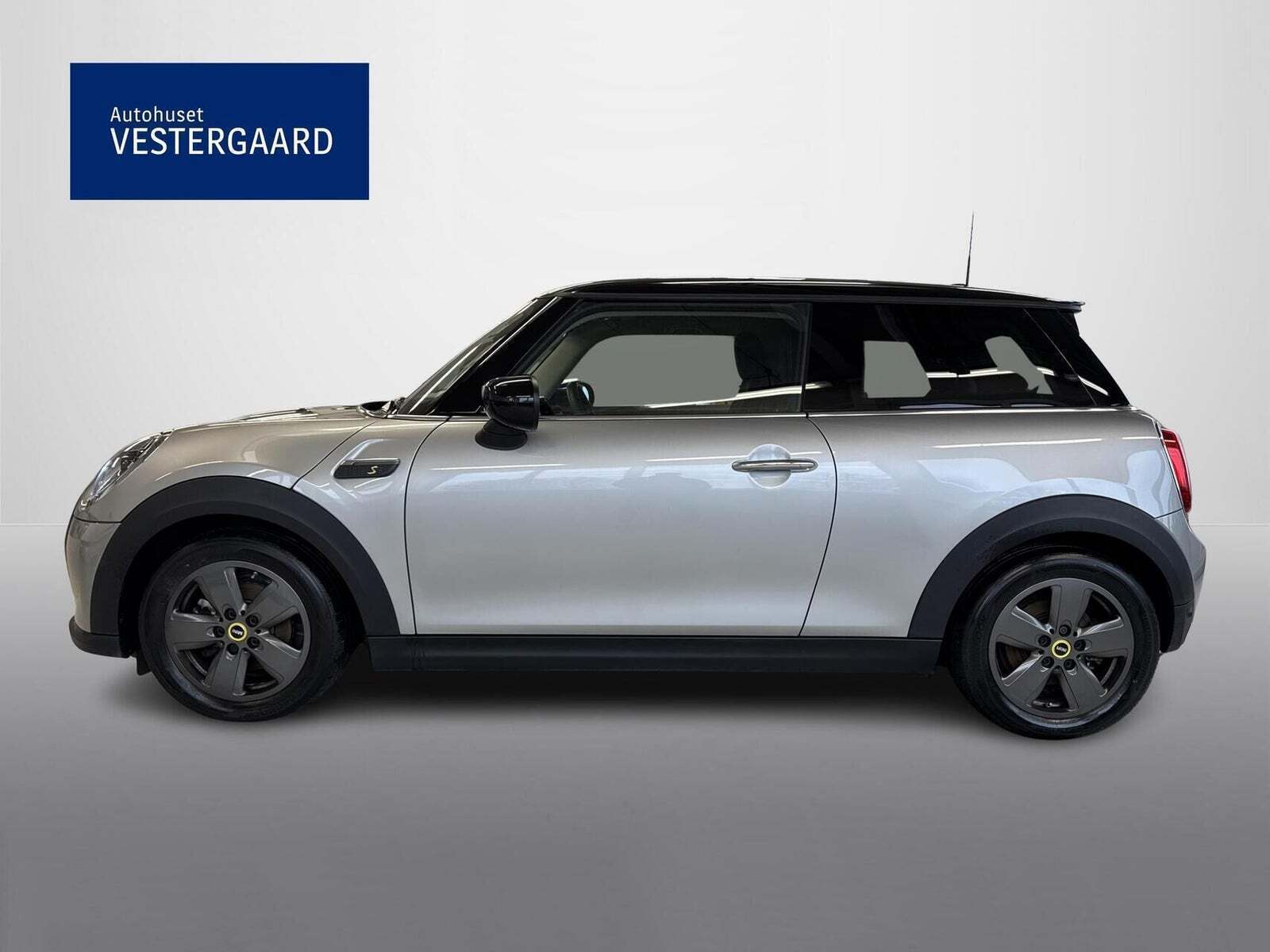 Mini Cooper SE Classic Trim