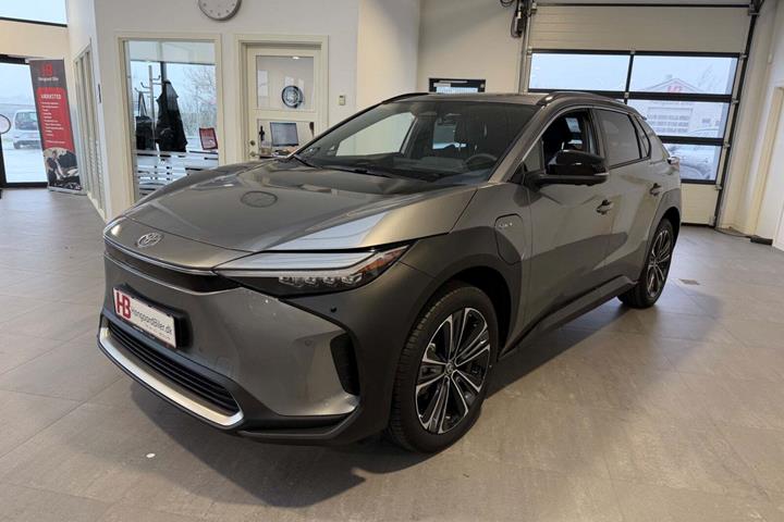 Grå Toyota BZ4X fra 2025