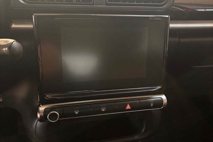 Rød Citroën C3 fra 2021