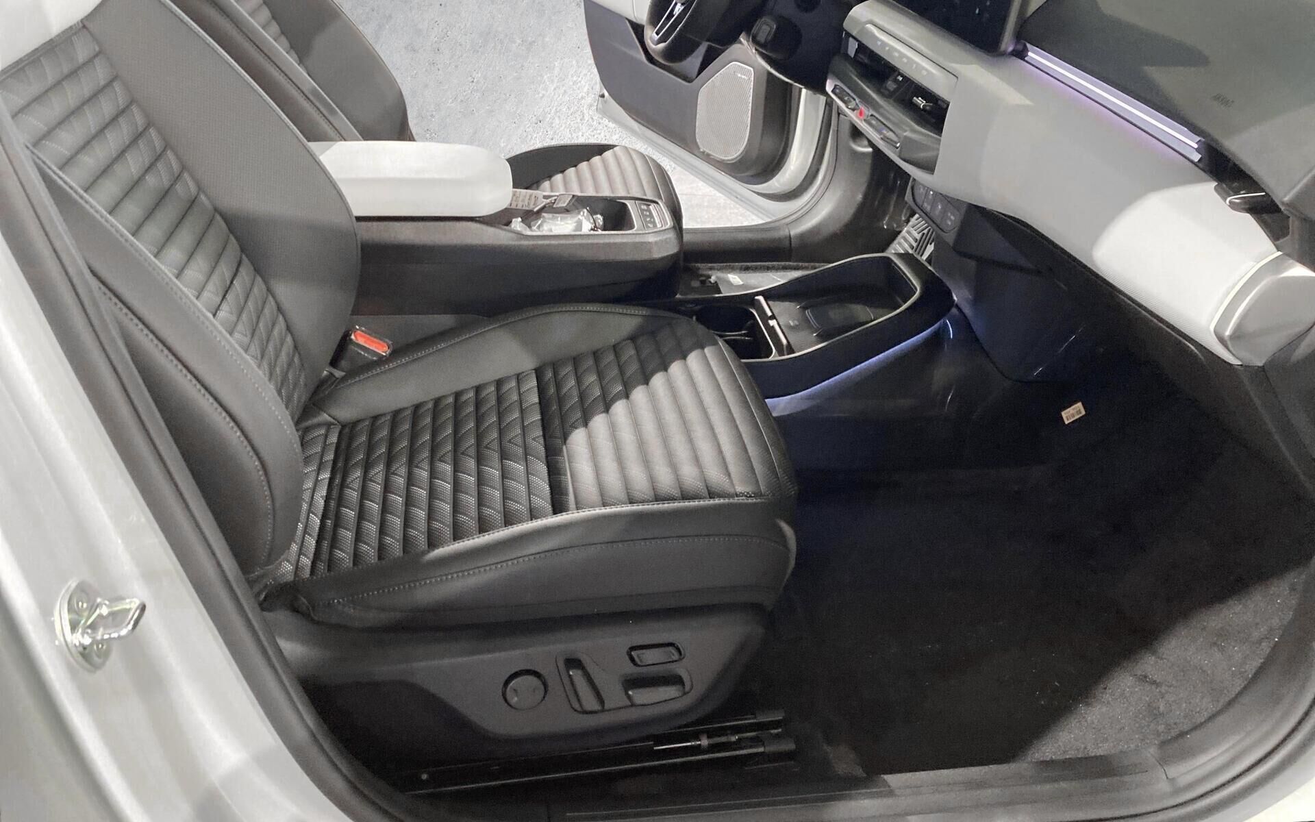 Grå Kia EV4 fra 2026