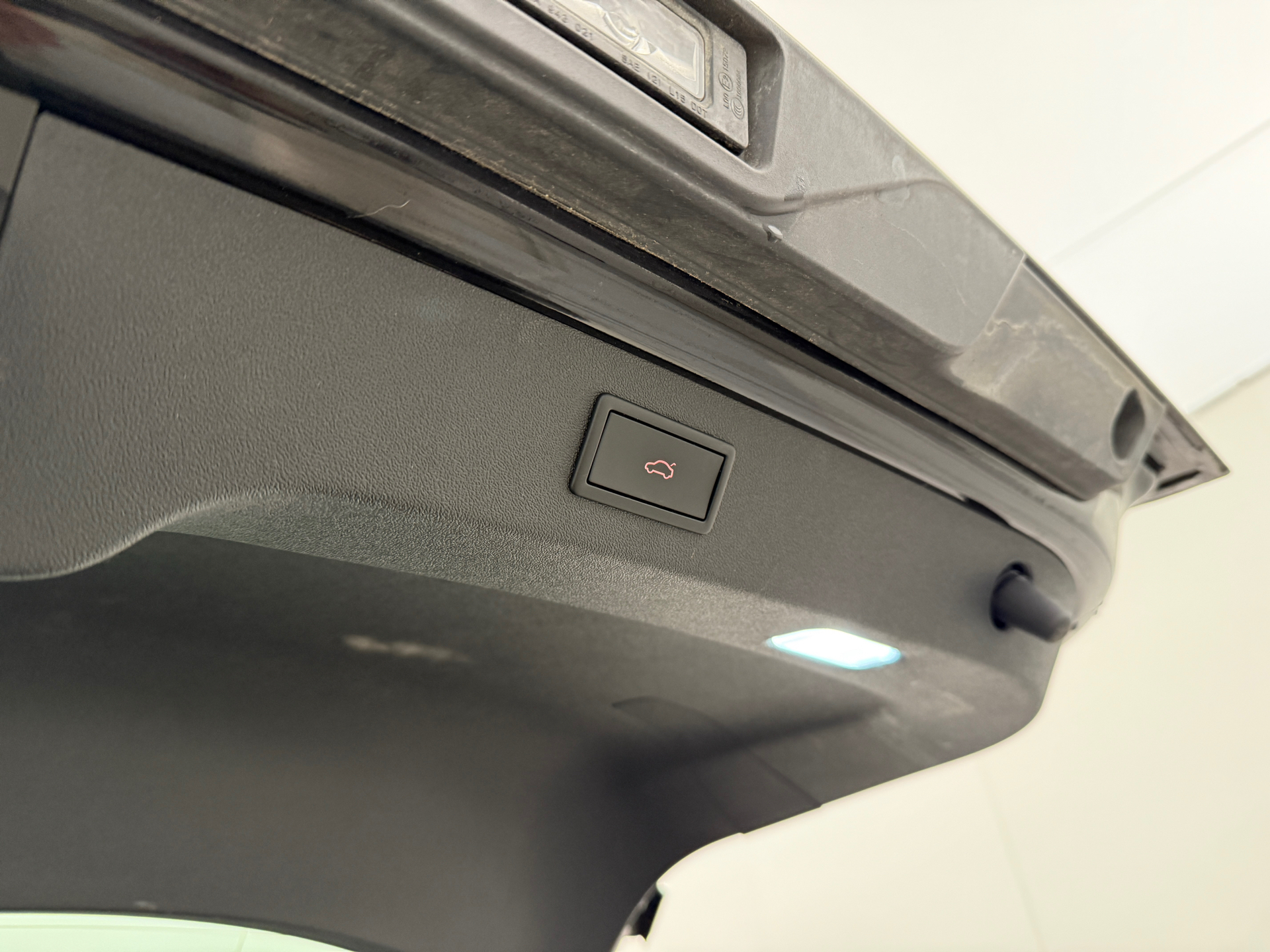 Sort Skoda Enyaq fra 2023