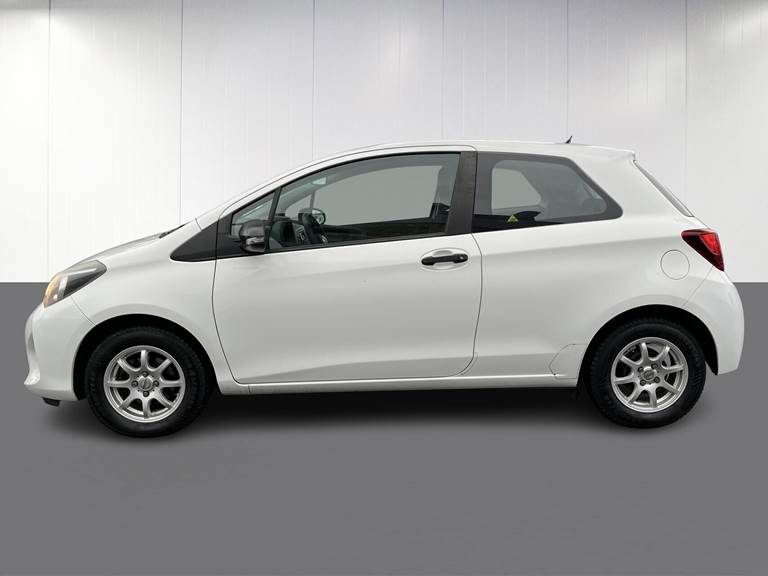Toyota Yaris 1,0 VVT-I T1 69HK 3d