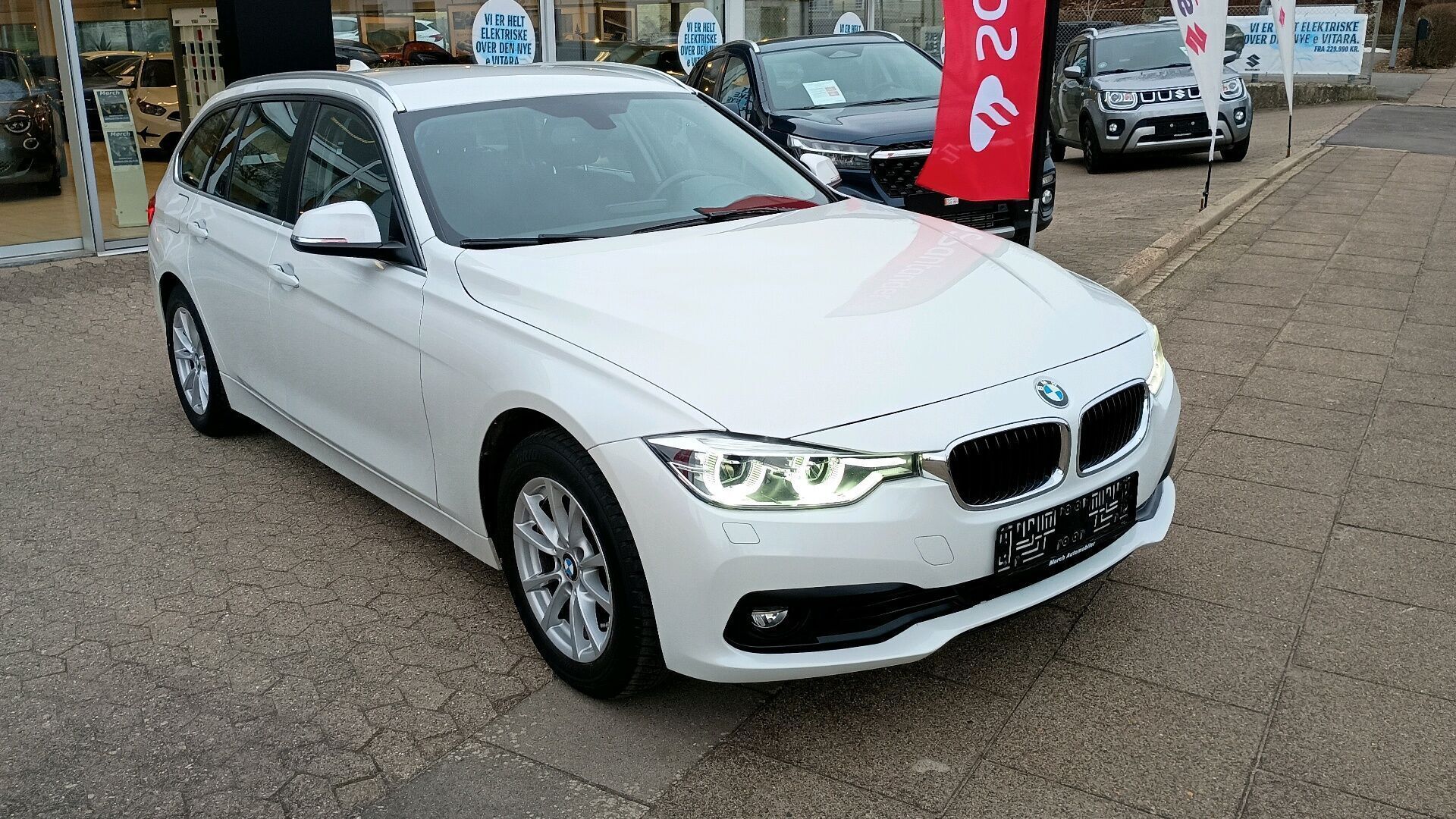 BMW 320d 2,0 Touring D Executive Steptronic 190HK Stc 8g Aut.