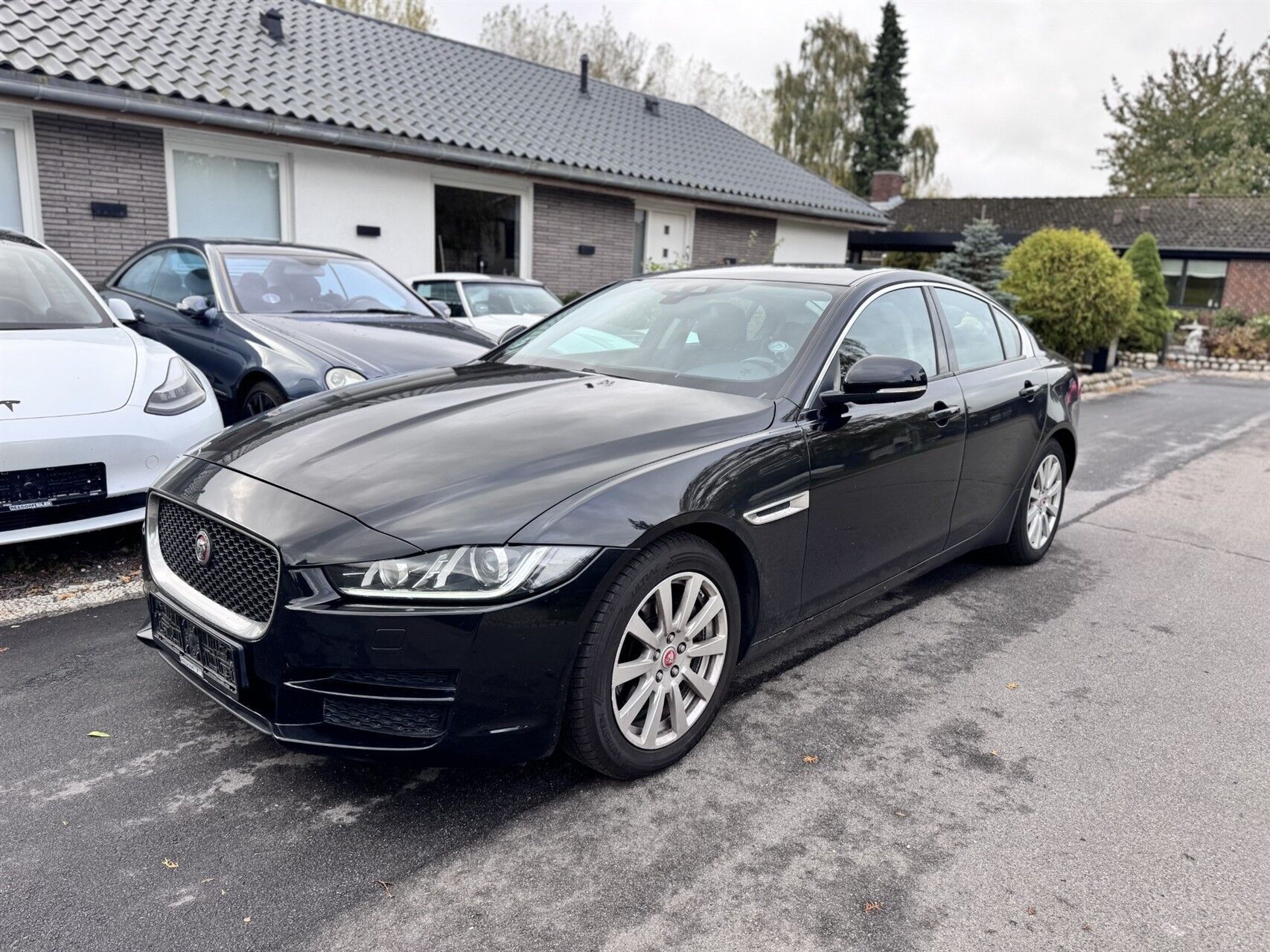 Jaguar XE 2,0 D Pure 180HK 8g Aut.