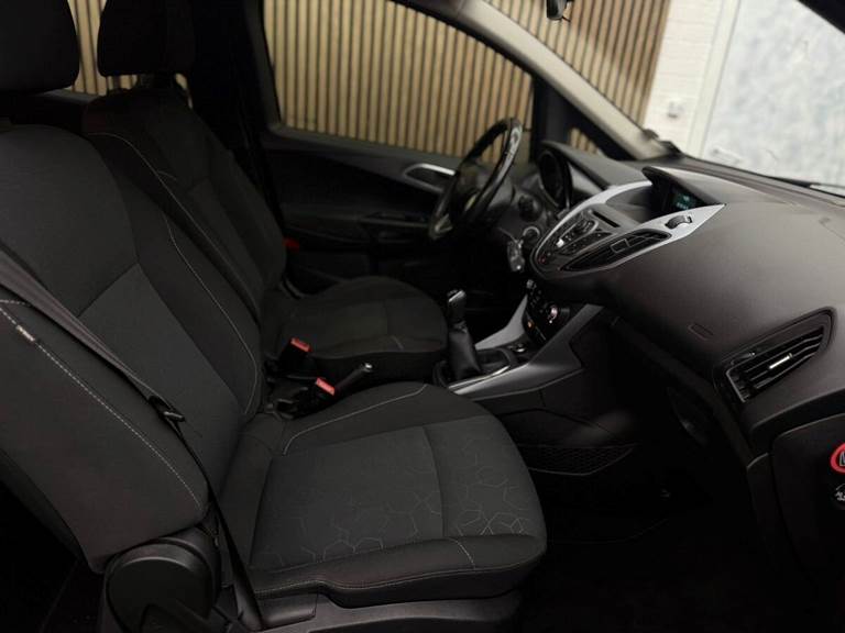 Ford B-MAX 1,0 EcoBoost Titanium Start/Stop 100HK