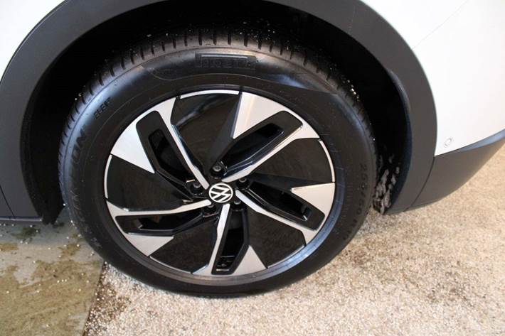 Hvid VW ID.4 fra 2022