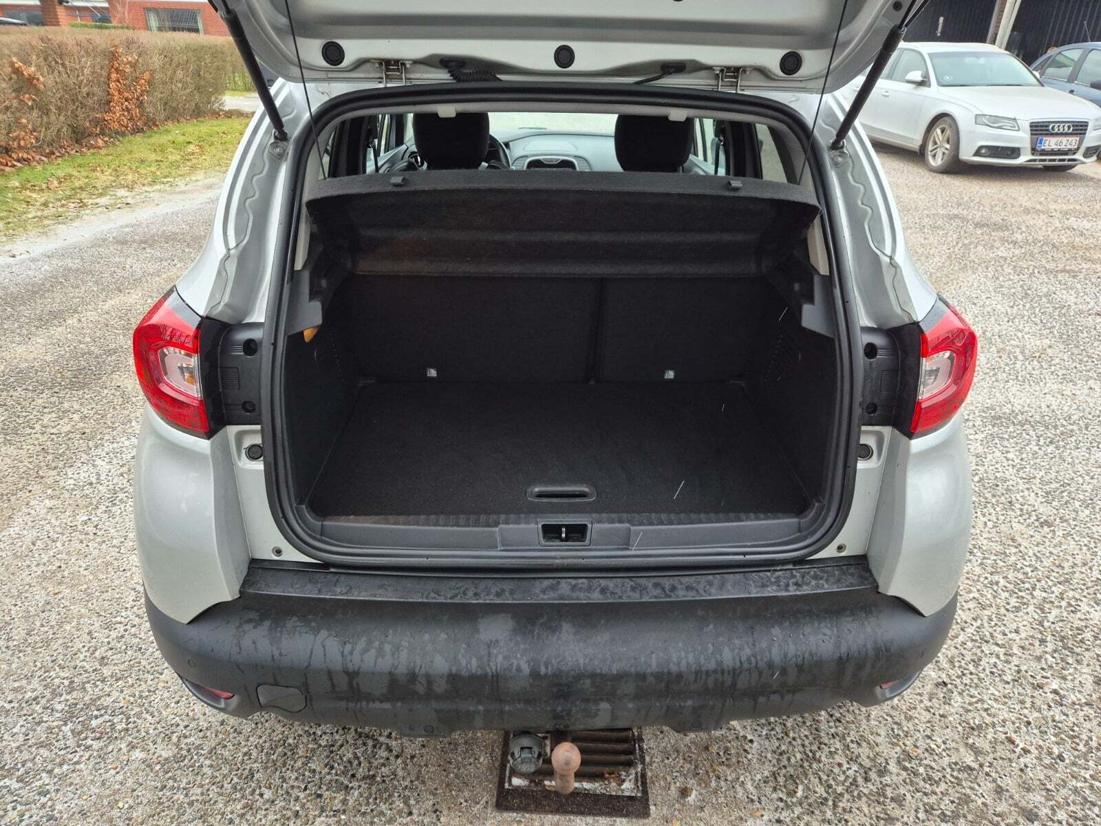 Grøn Renault Captur fra 2016