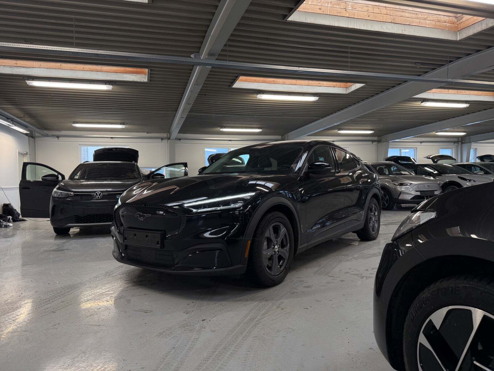 Ford Mustang Mach-E 88 Extended Range