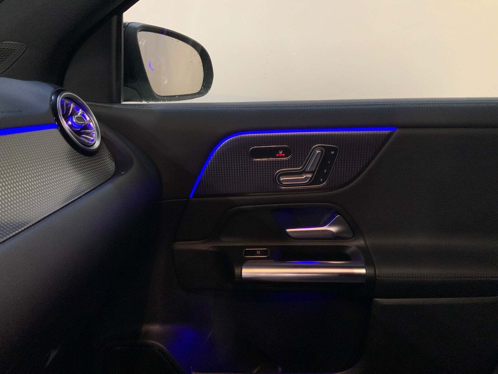 Sort Mercedes GLA250 e fra 2021