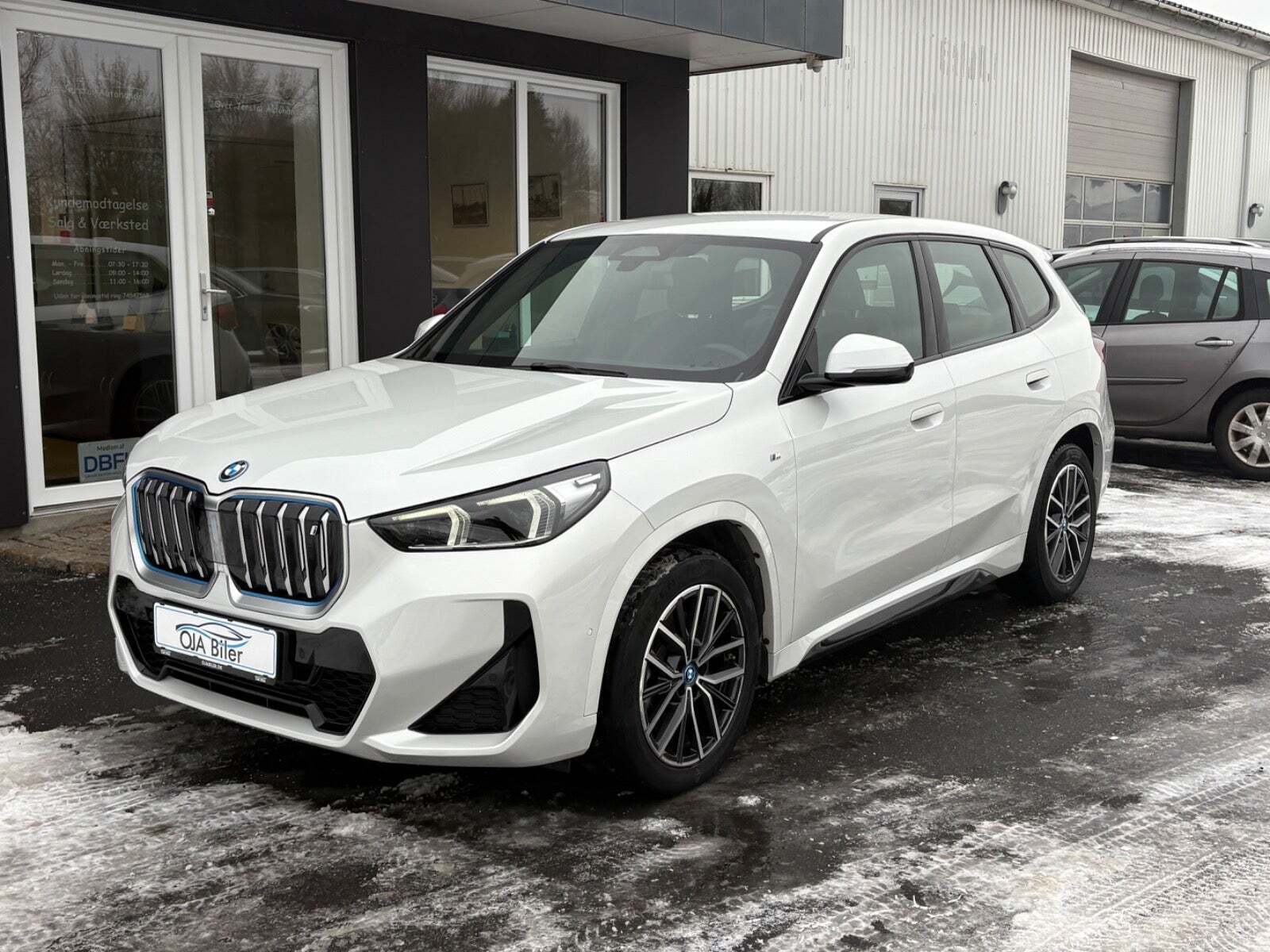 BMW iX1 xDrive30 M-Sport