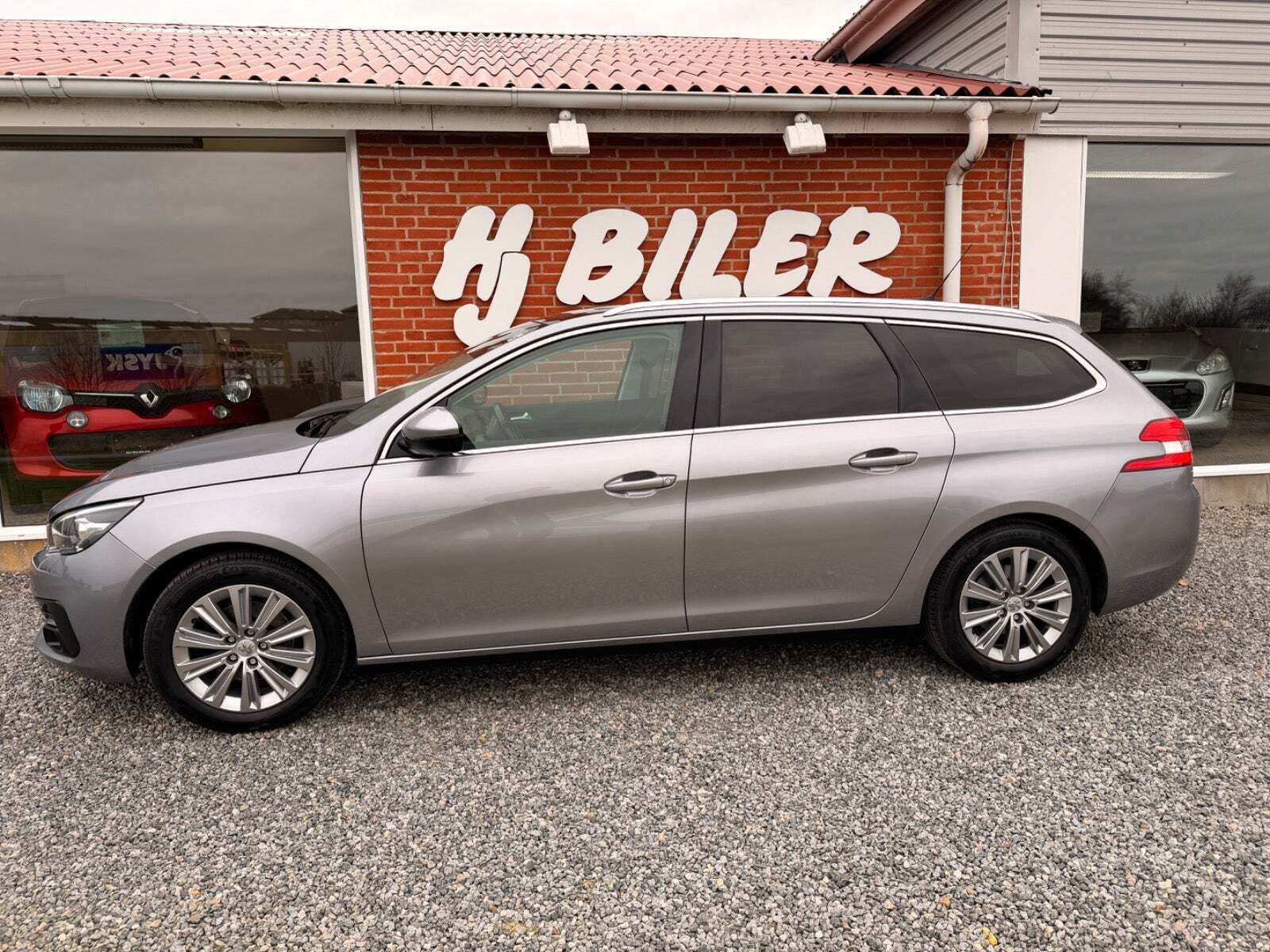 Peugeot 308 1,5 BlueHDi 130 Allure+ Sky SW