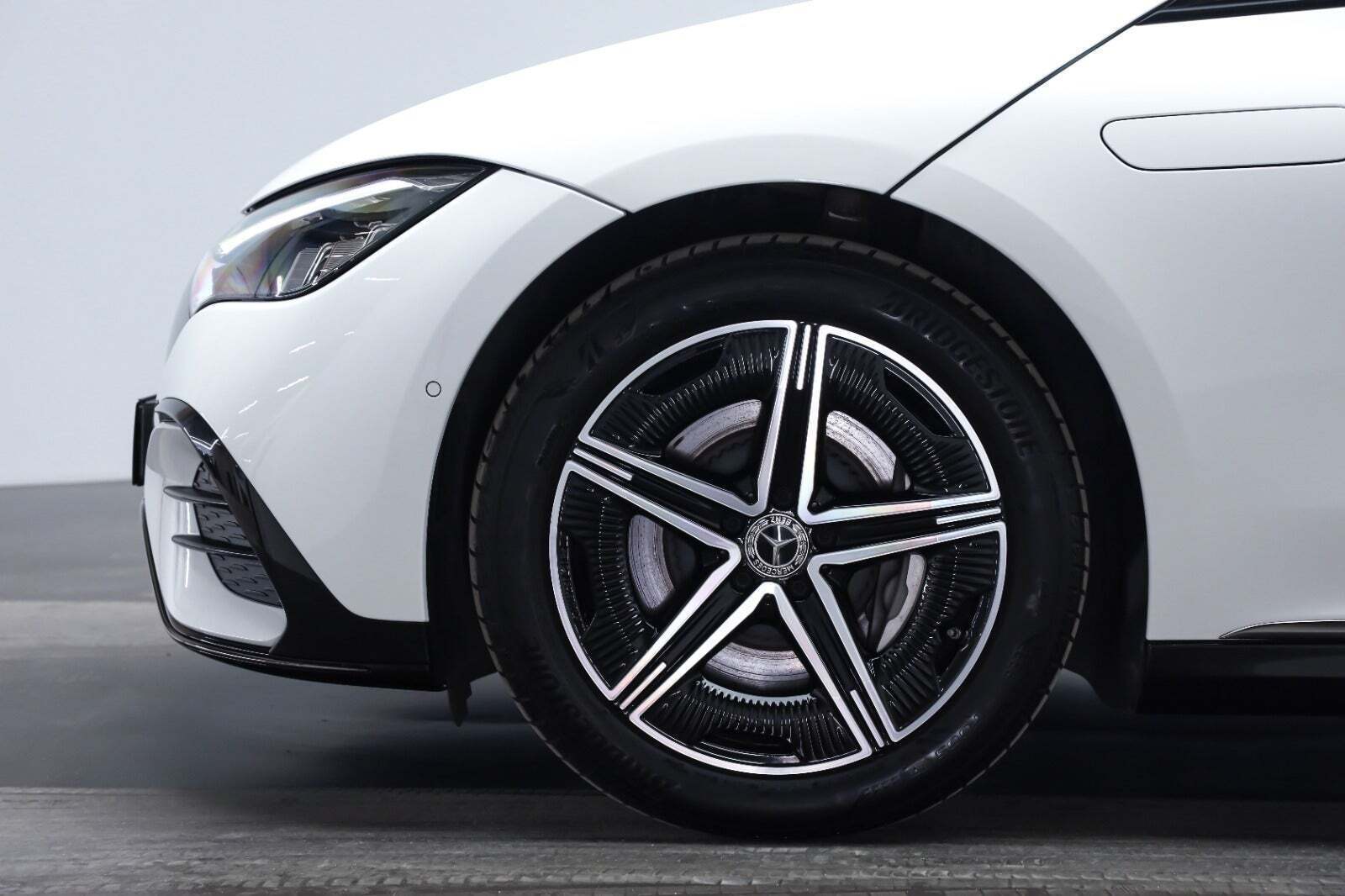 Mercedes EQE350 AMG Line