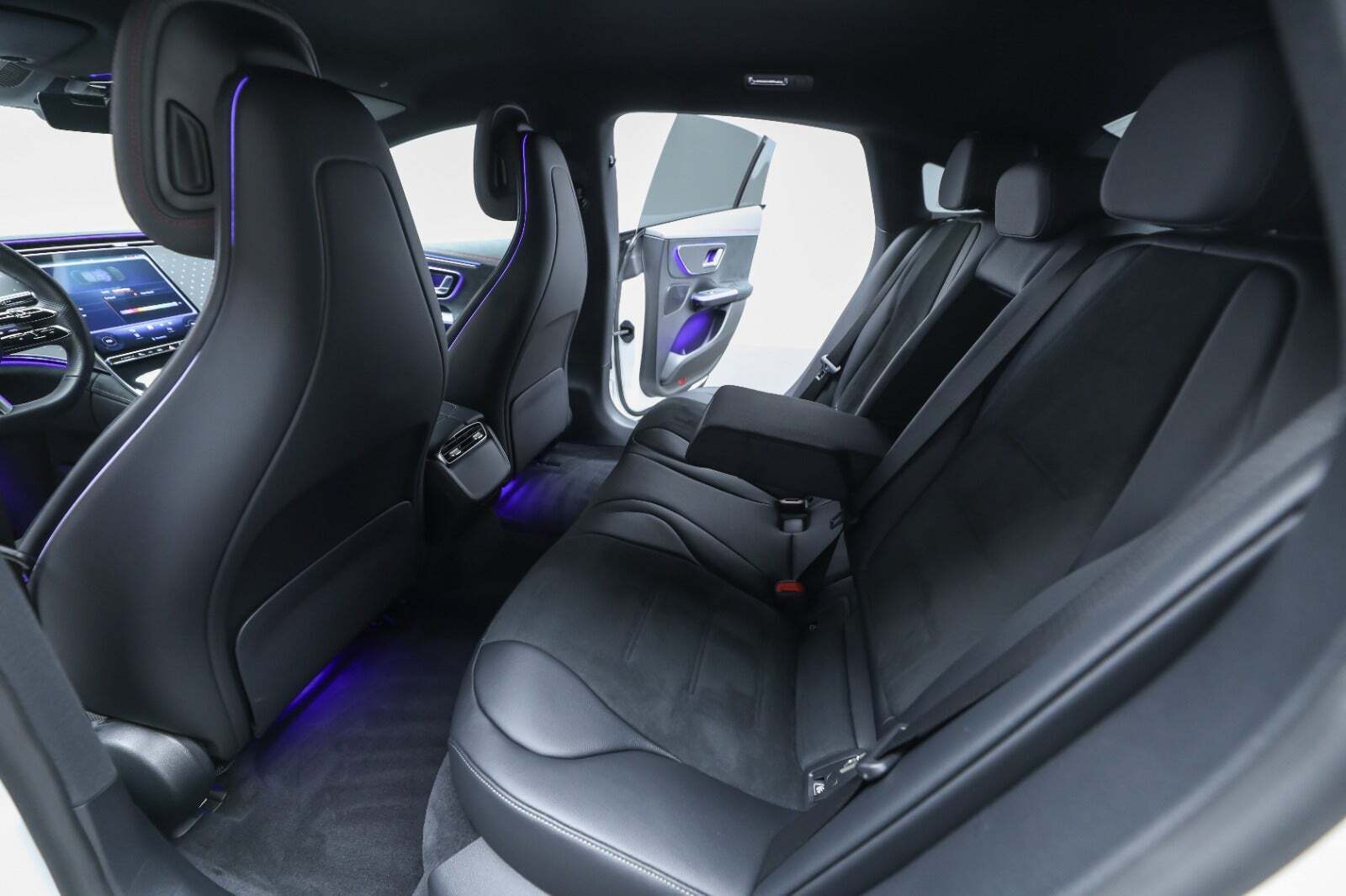 Mercedes EQE350 AMG Line