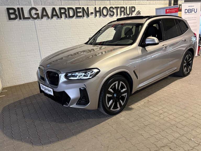 BMW iX3 Charged M-Sport