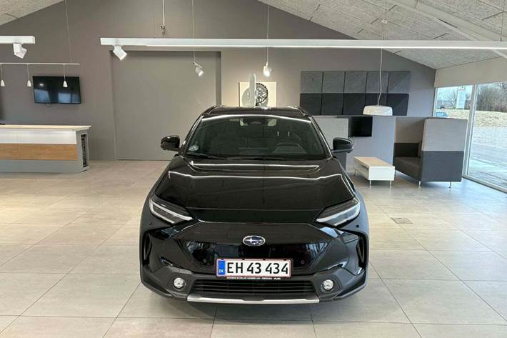 Sort Subaru Solterra fra 2025