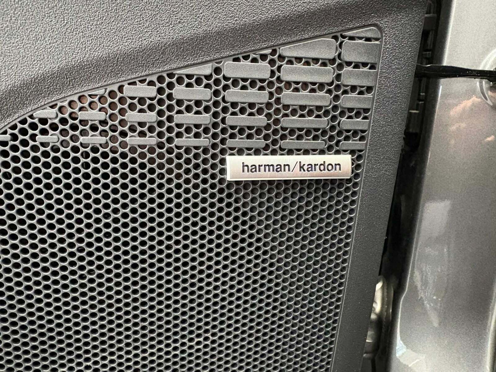 Sort Subaru Solterra fra 2025