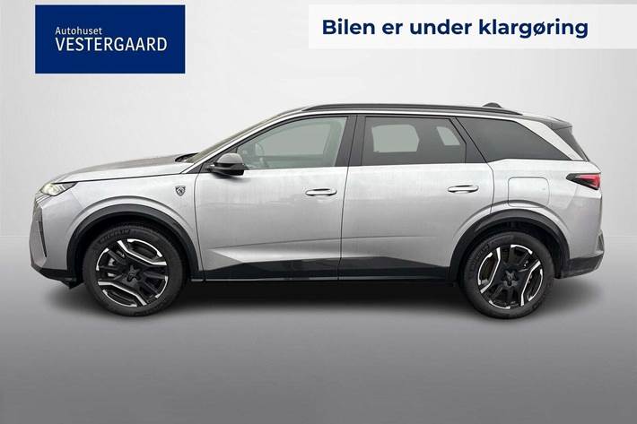 Grå Peugeot e-5008 fra 2024