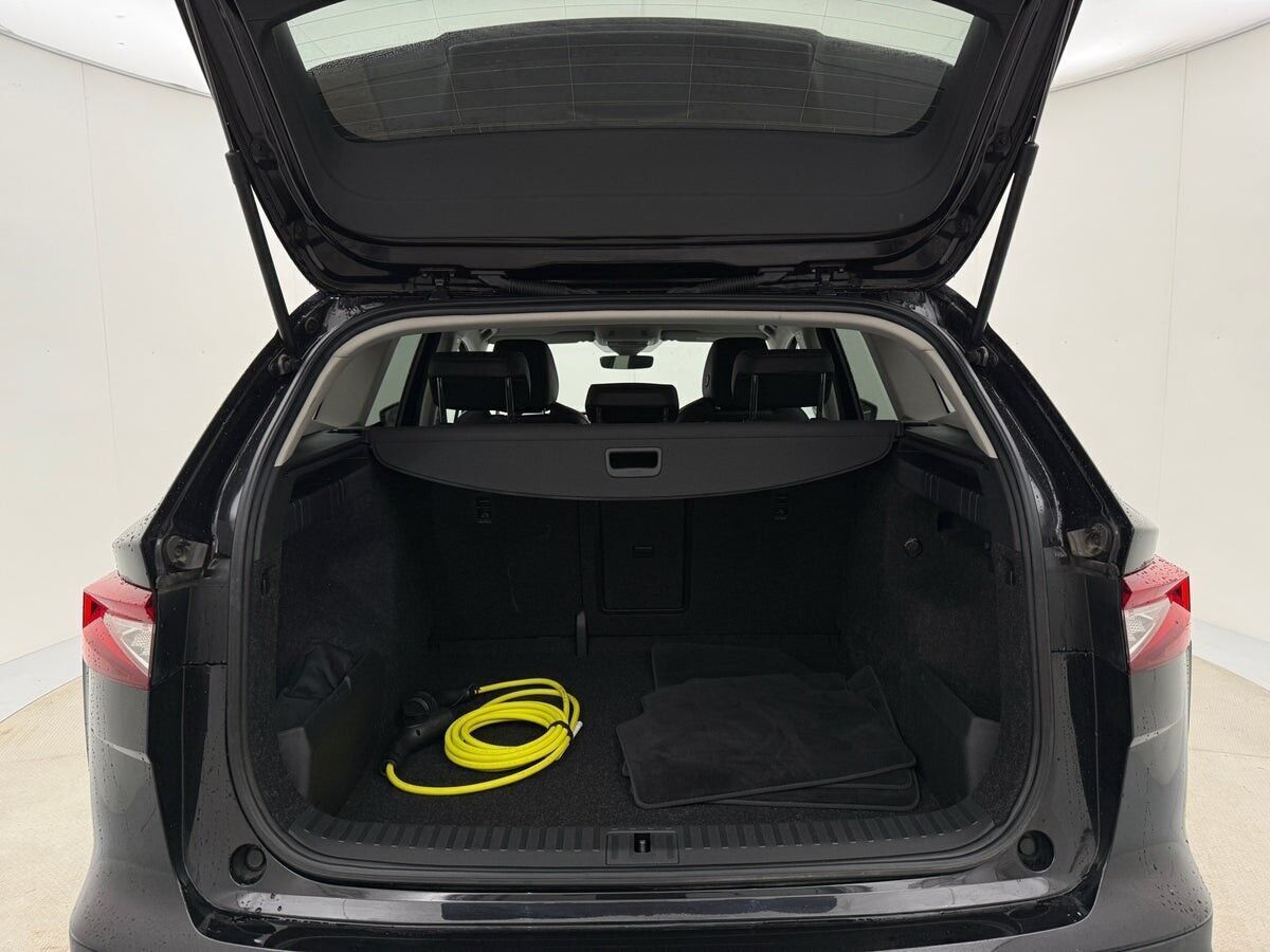 Sort Skoda Enyaq fra 2021