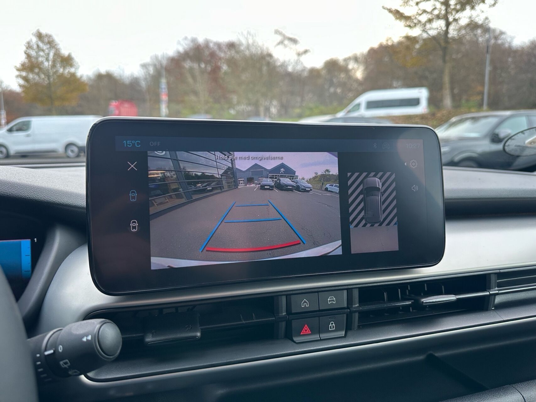 Hvid Jeep Avenger fra 2024