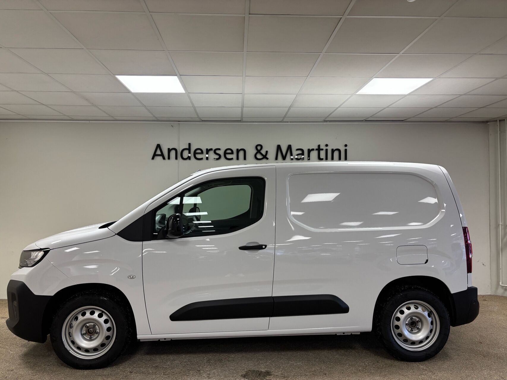 Peugeot Partner 1,5 L1 V1 BlueHDi Plus EAT8 130HK Van 8g Aut.