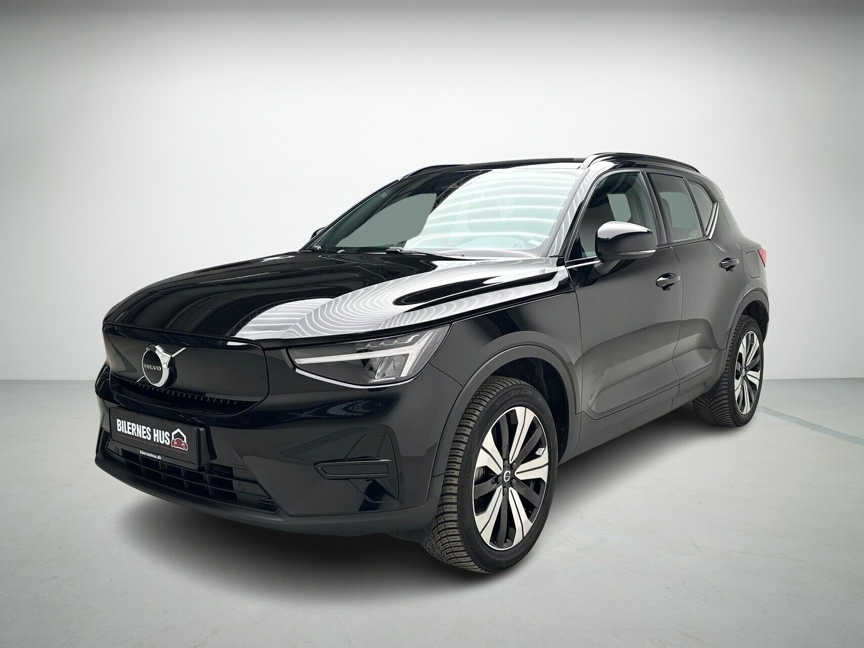 Volvo XC40 Recharge Single Engine Plus 231HK 5d Aut.