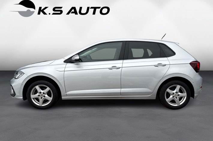 Sølv VW Polo fra 2022