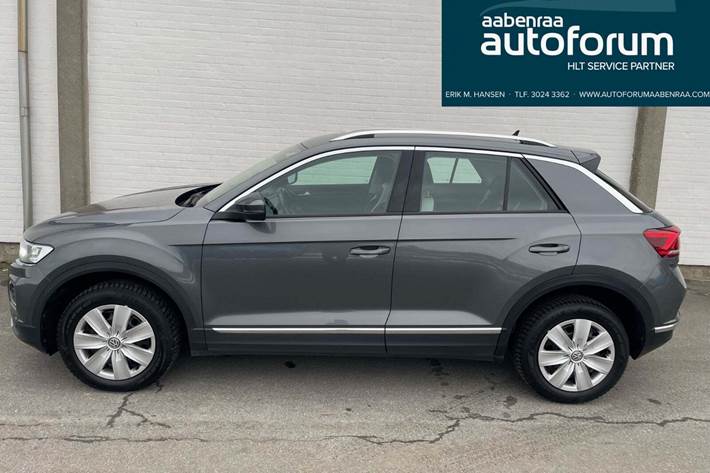 Grå VW T-Roc fra 2019