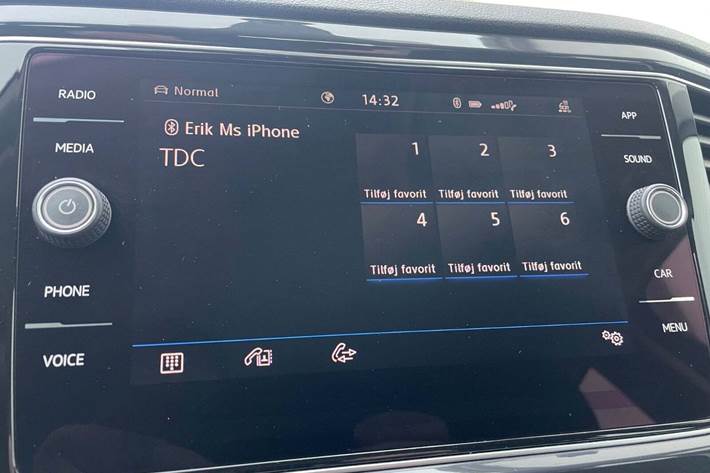 Grå VW T-Roc fra 2019