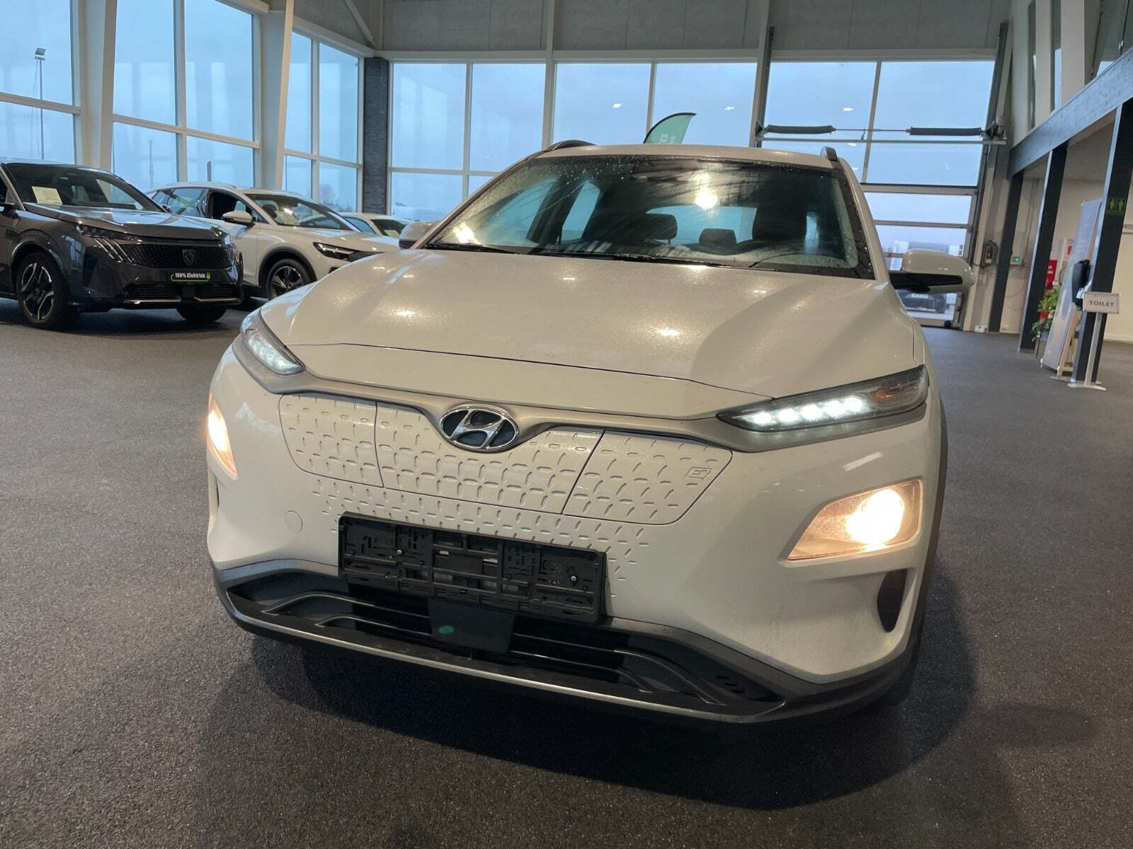 Hyundai Kona 64 EV Trend