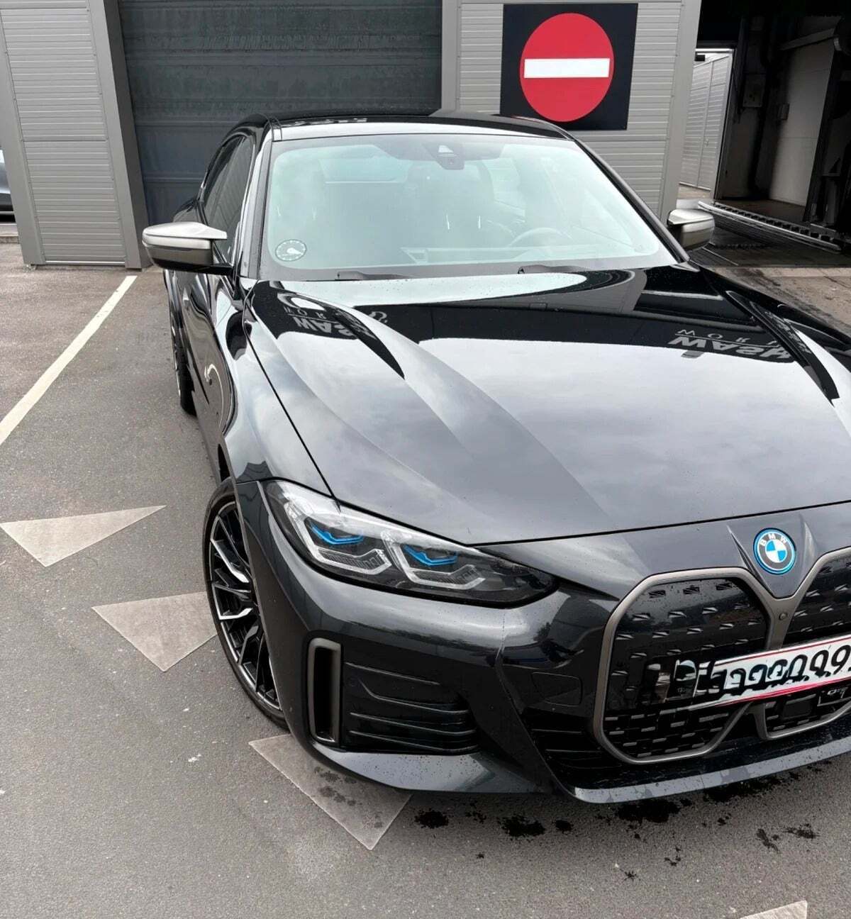 BMW i4 M50 Charged Plus xDrive