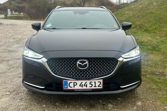 Sort Mazda 6 fra 2018